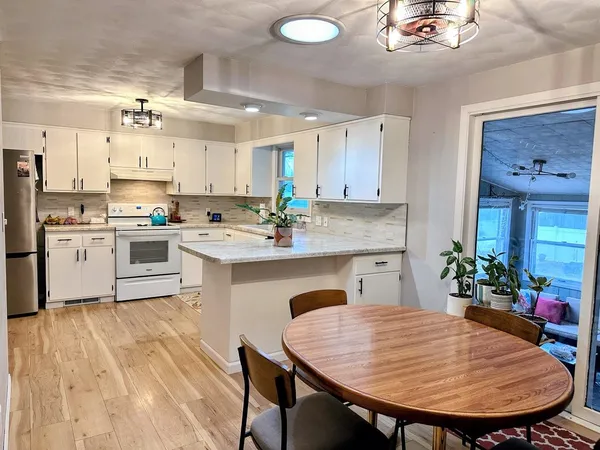 $275,000 | 137 Pedretti Parkway, Prairie du Chien, WI 53821