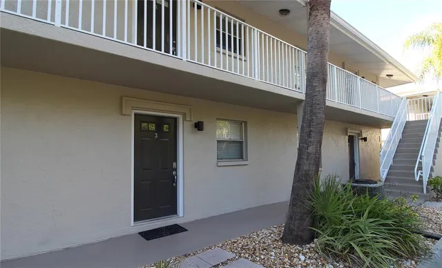 $1,750 | 942 La Costa Circle, Unit 3, Sarasota, FL 34237