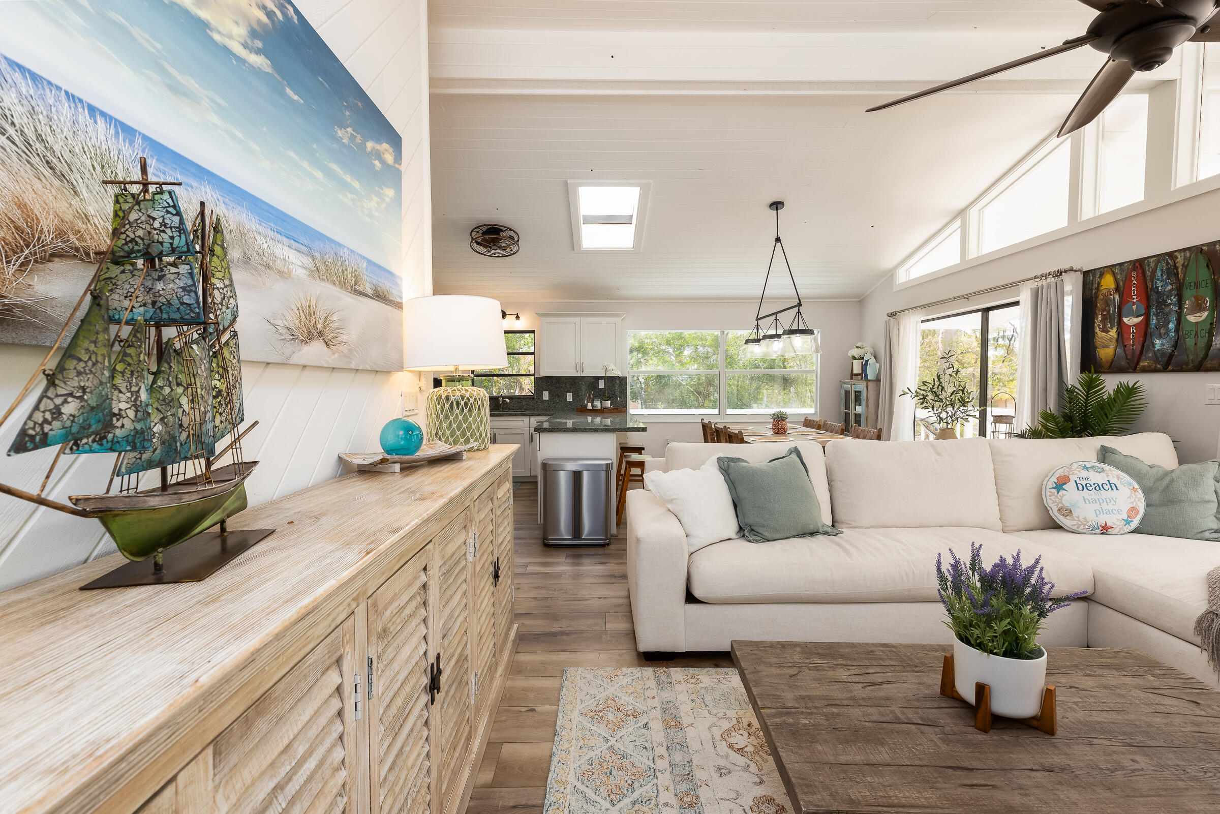 15 Sunset Road Key Largo, FL 33037 - Photo 13 of 58 a living room with furniture and a large window