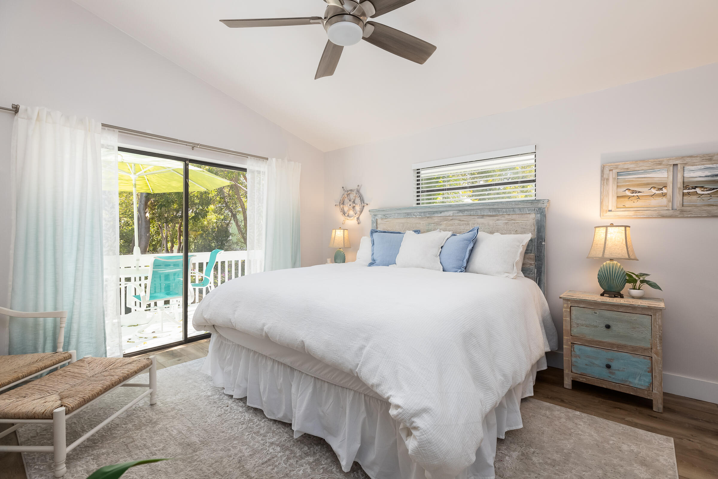 15 Sunset Road Key Largo, FL 33037 - Photo 25 of 58 a bedroom with a bed and a window