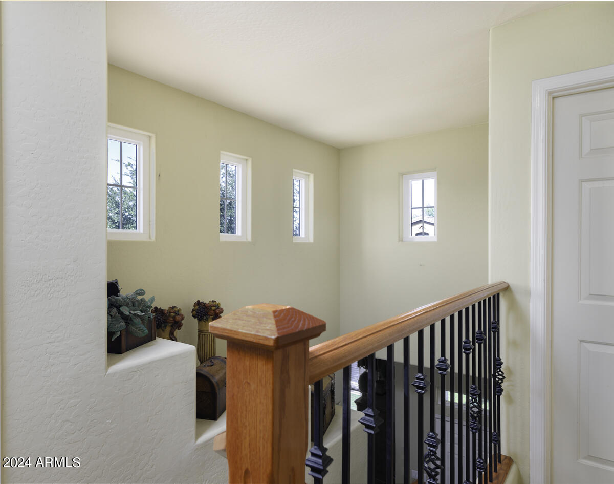 1759 South Rome Street Gilbert, AZ 85295 - Photo 20 of 32 stairs