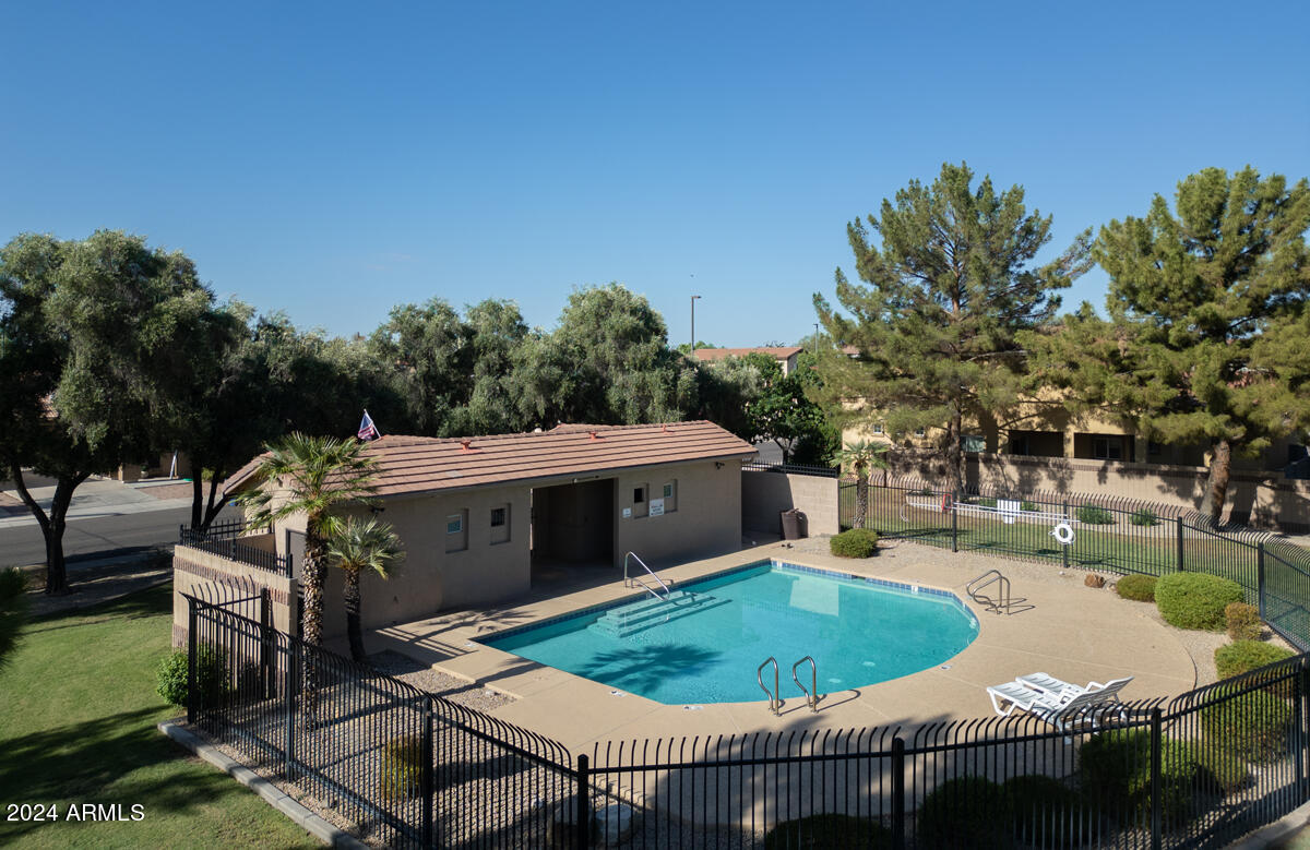 1759 South Rome Street Gilbert, AZ 85295 - Photo 5 of 32 Community pool