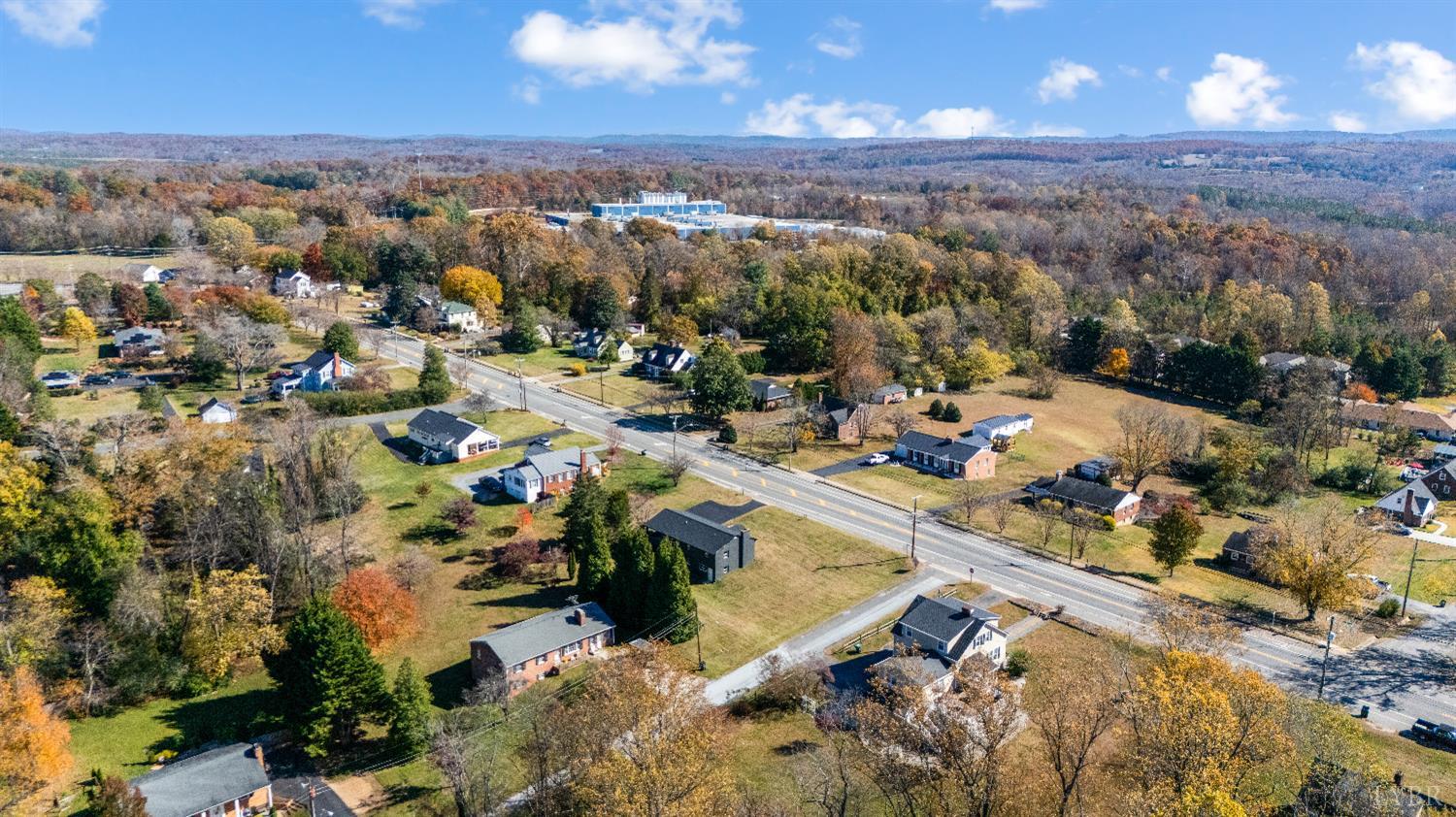 333 North Main Street Amherst, VA 24521 - Photo 52 of 56 an aerial view of residential houses with outdoor space