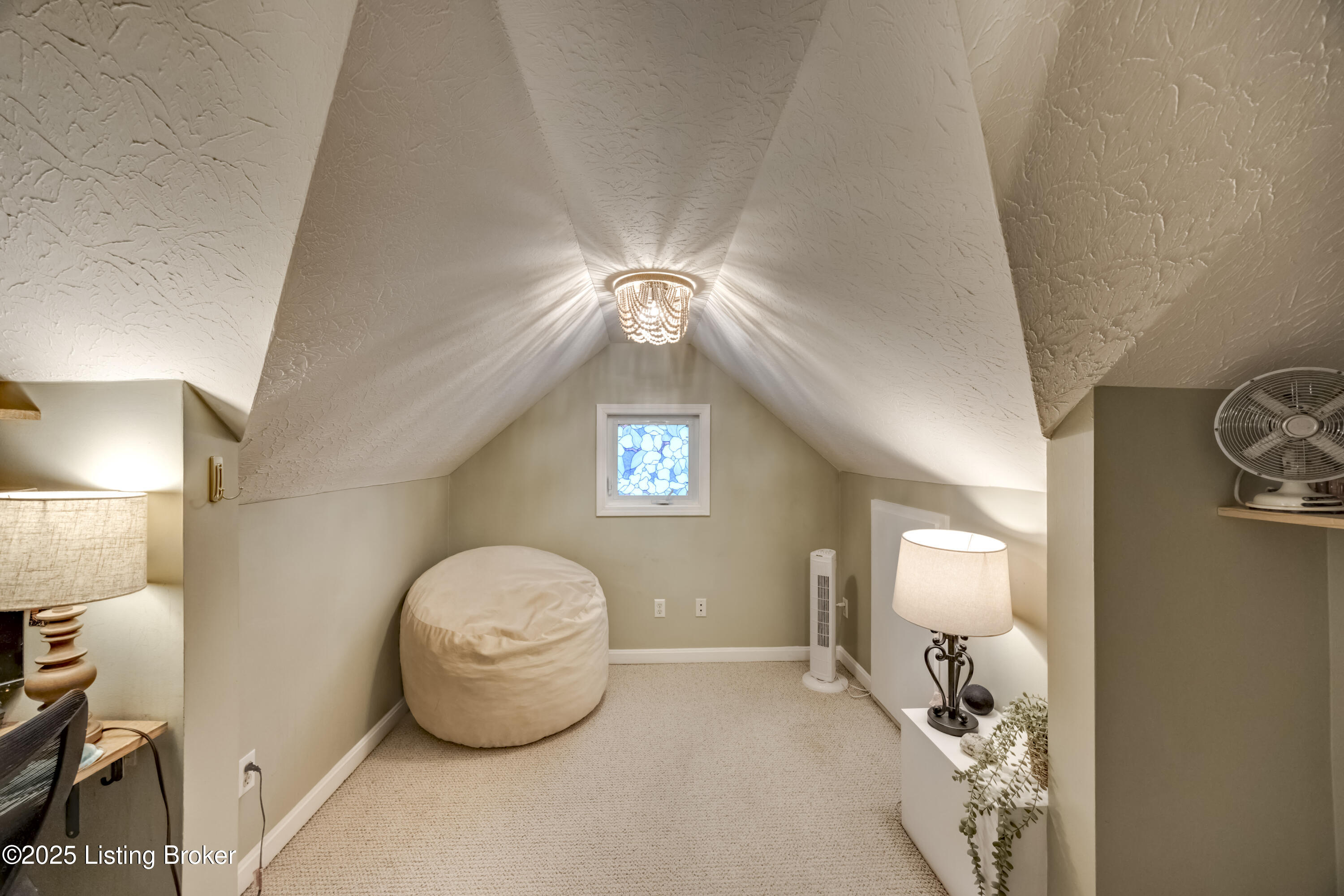 1033 Greenleaf Road Louisville, KY 40213 - Photo 35 of 54 35