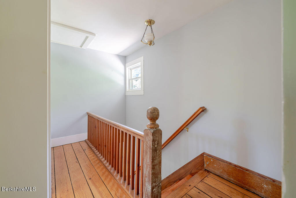 14 Fairview Road Great Barrington, MA 01236 - Photo 19 of 28 2ND FLOOR LANDING