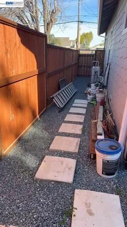 $2,700 | 213 East Ruby Street, Oakley, CA 94561