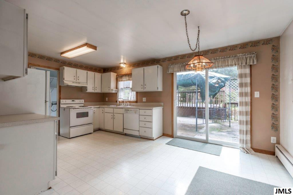 2920 Heeney Road Stockbridge, MI 49285 - Photo 8 of 30 Photo 8