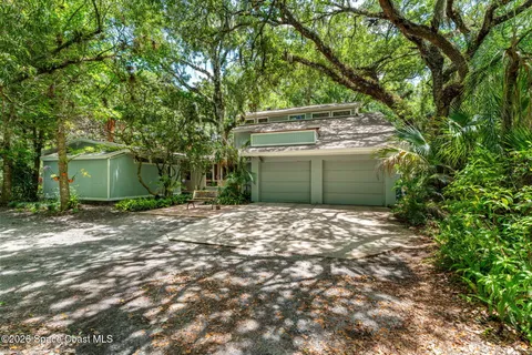 $625,000 | 5745 Cajeput Circle, Melbourne, FL 32904