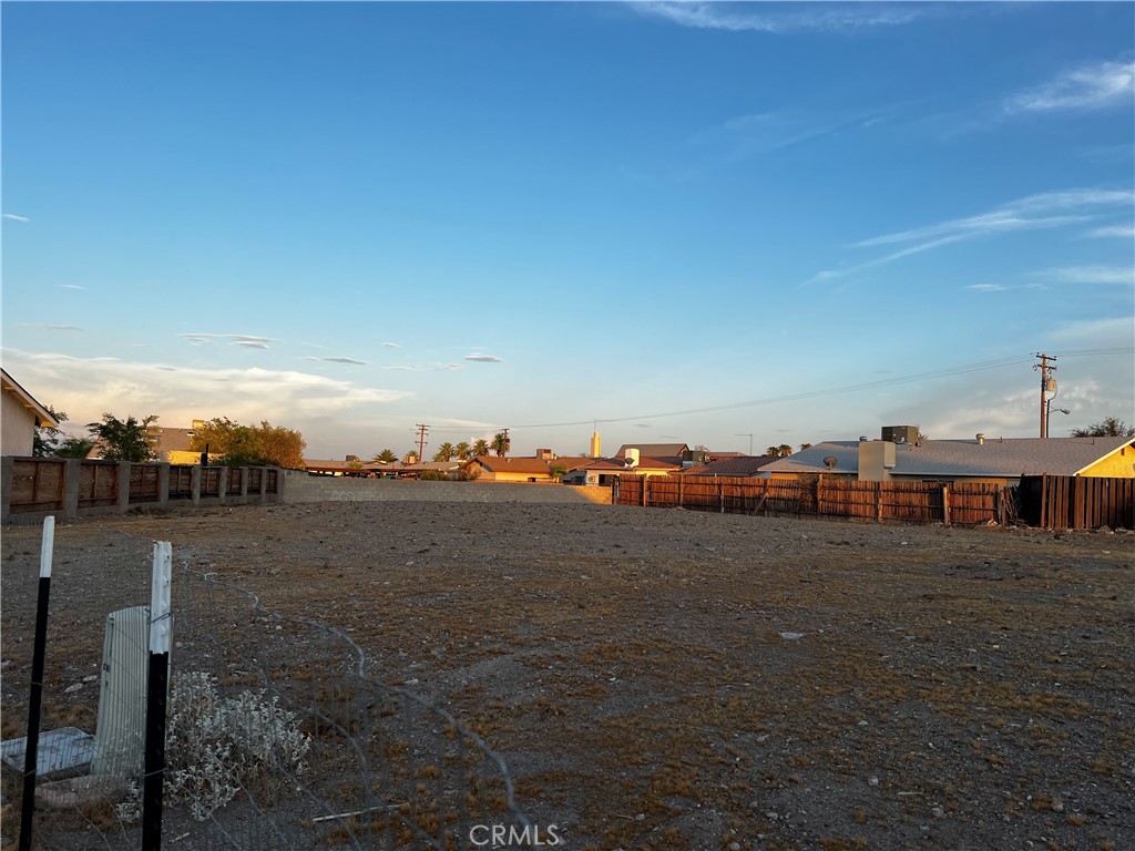 0 2031 Carty Place Needles, CA 92363 - Photo 4 of 12 a view of outdoor space and city view