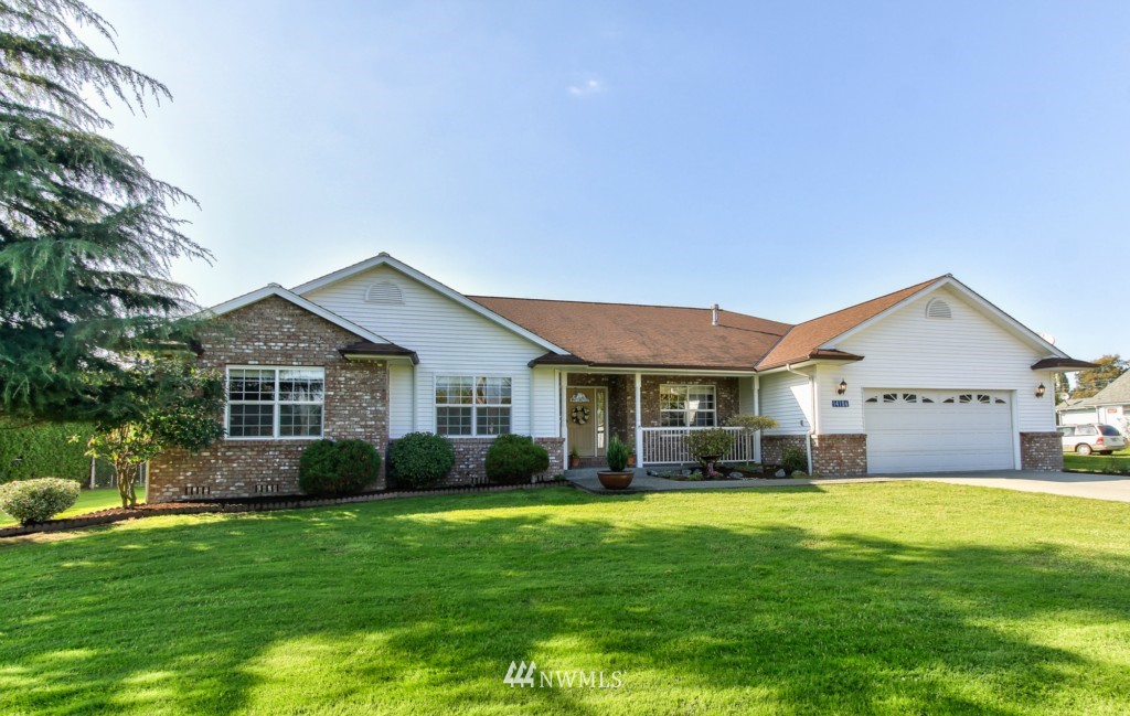 14106 Avon Allen Road Mount Vernon, WA 98273 - Photo 1 of 25