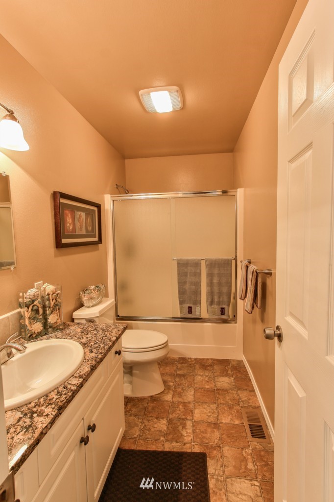14106 Avon Allen Road Mount Vernon, WA 98273 - Photo 18 of 25