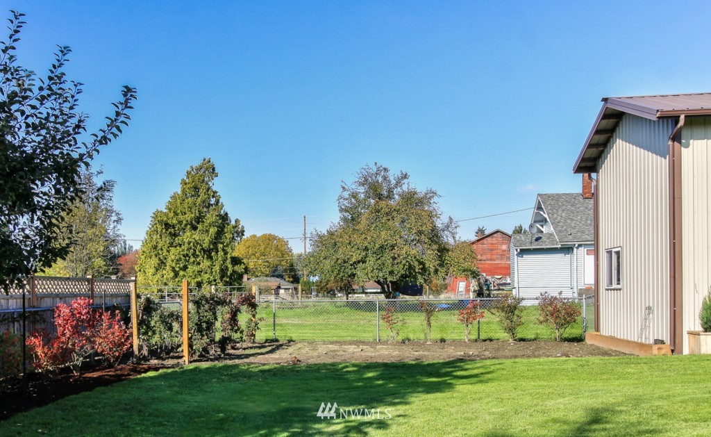 14106 Avon Allen Road Mount Vernon, WA 98273 - Photo 21 of 25