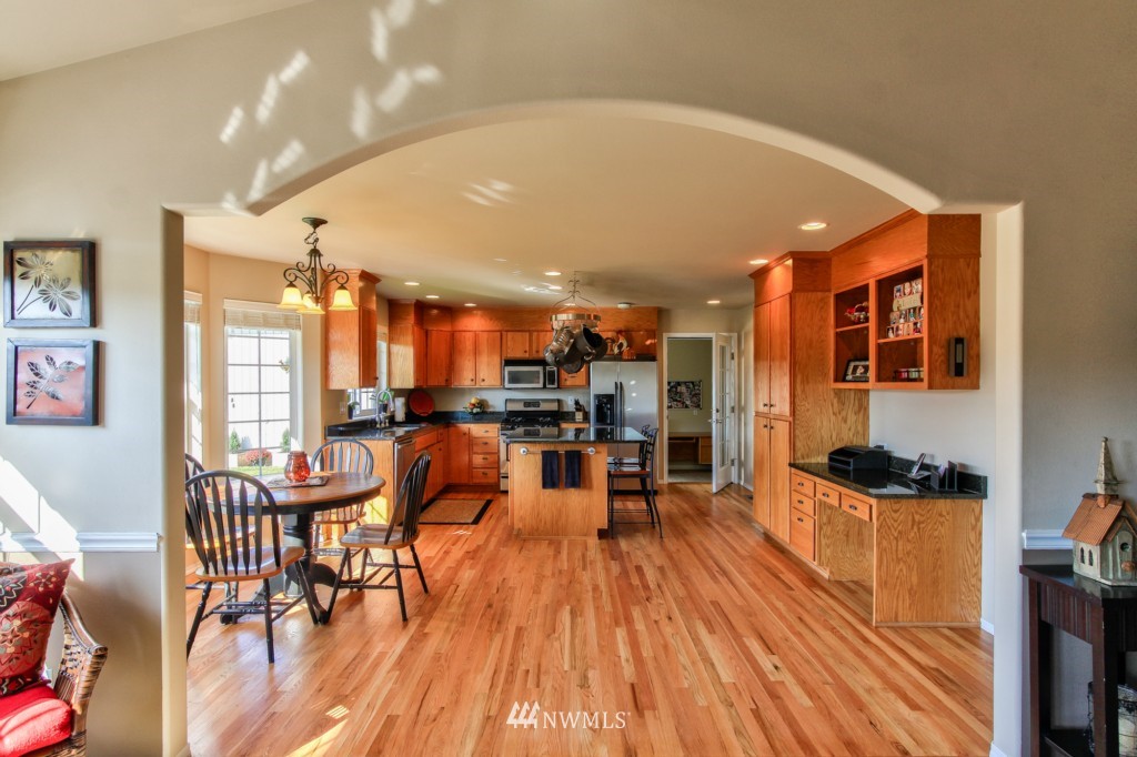 14106 Avon Allen Road Mount Vernon, WA 98273 - Photo 6 of 25