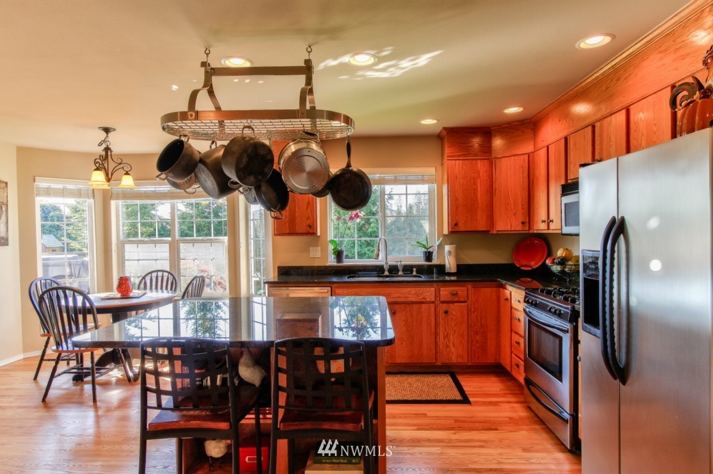 14106 Avon Allen Road Mount Vernon, WA 98273 - Photo 8 of 25
