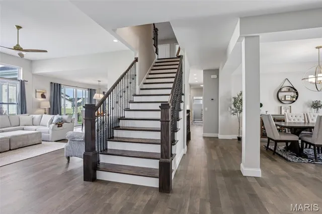 $859,900 | 322 Royal Dornoch Court, Dardenne Prairie, MO 63368