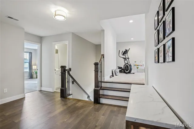 $859,900 | 322 Royal Dornoch Court, Dardenne Prairie, MO 63368