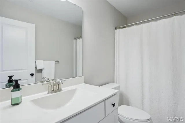 $859,900 | 322 Royal Dornoch Court, Dardenne Prairie, MO 63368