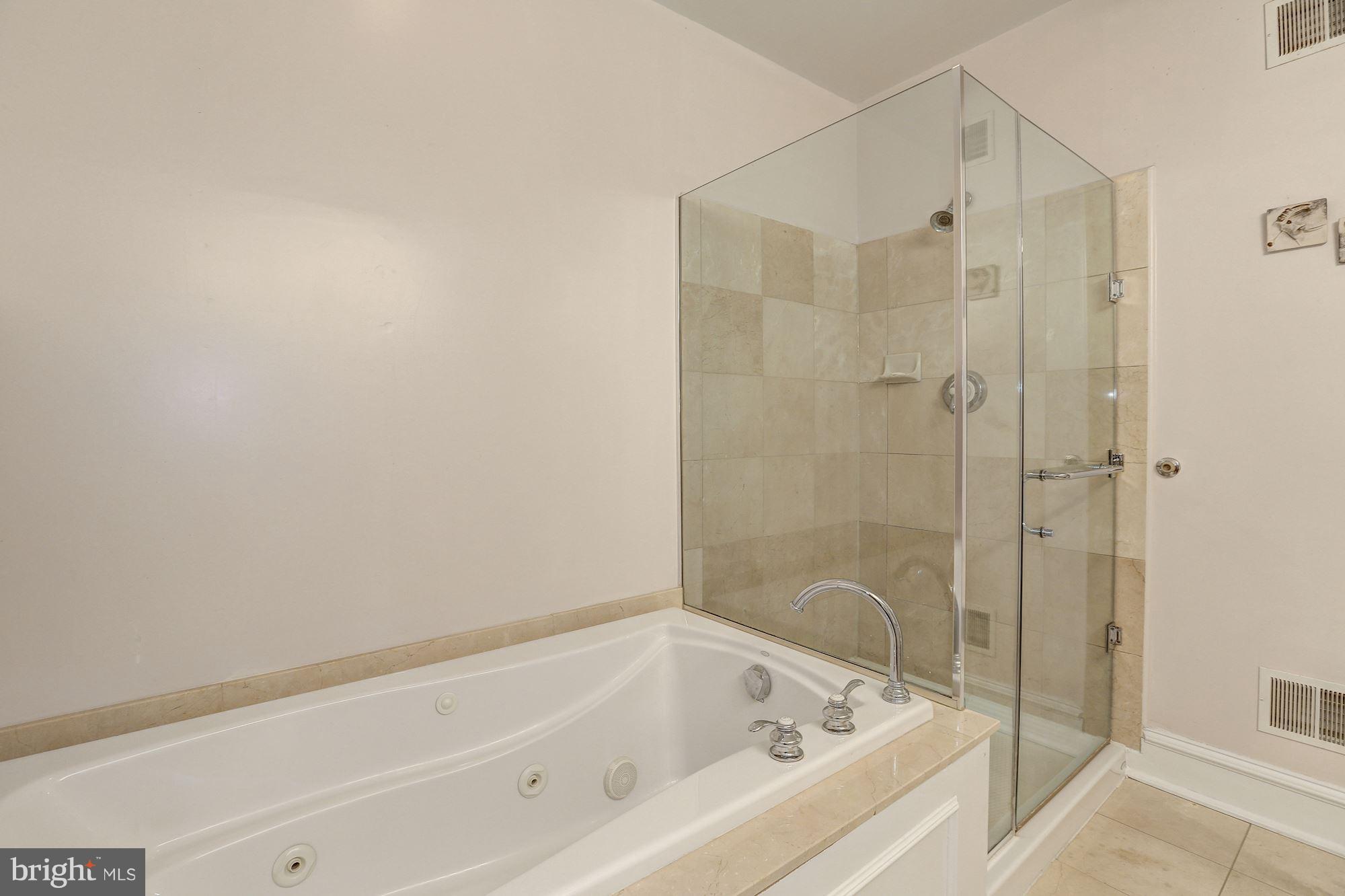 7463 Arlington Road Bethesda, MD 20814 - Photo 16 of 30 Master Bath