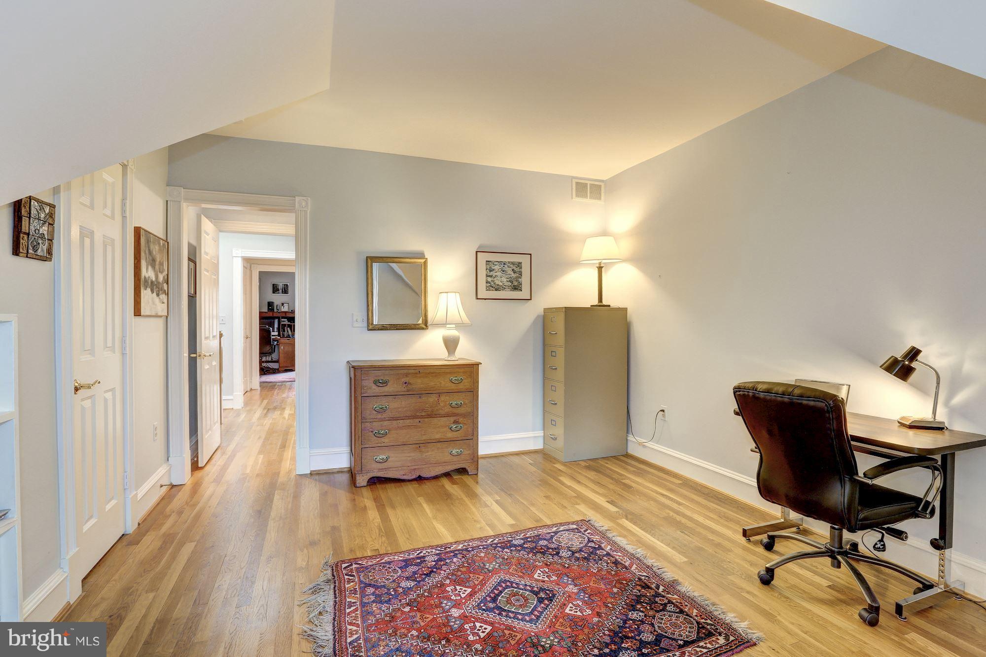7463 Arlington Road Bethesda, MD 20814 - Photo 20 of 30 Second Upper Level Bedroom 1