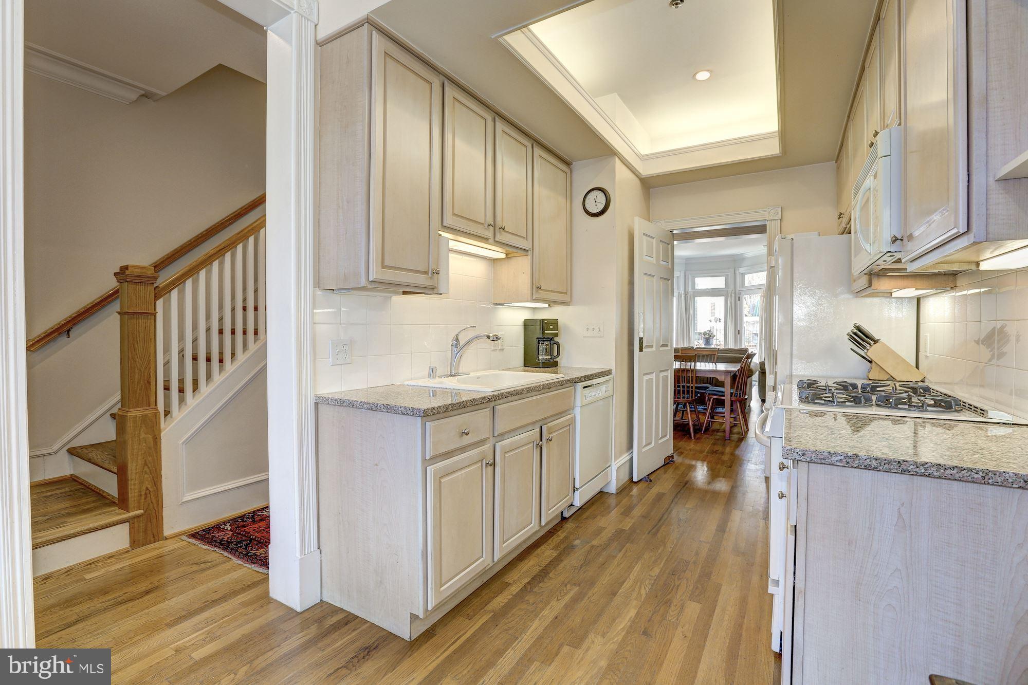 7463 Arlington Road Bethesda, MD 20814 - Photo 5 of 30 Kitchen