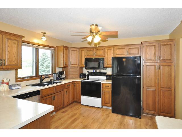 107 West Ridge Road Mayer, MN 55360 - Photo 4 of 18 Gallery Image 4