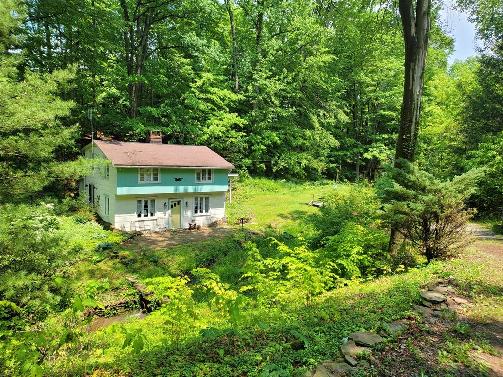 1077 Autumn Leaves Road Ligonier, PA 15658 - Photo 1 of 19 Gallery Image 1