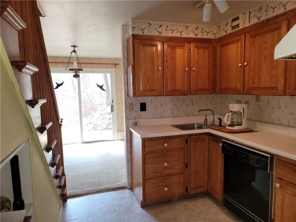1077 Autumn Leaves Road Ligonier, PA 15658 - Photo 13 of 19 Gallery Image 13