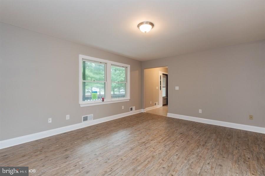 1682 Joffre Road Forked River, NJ 08731 - Photo 5 of 25 Gallery Image 5