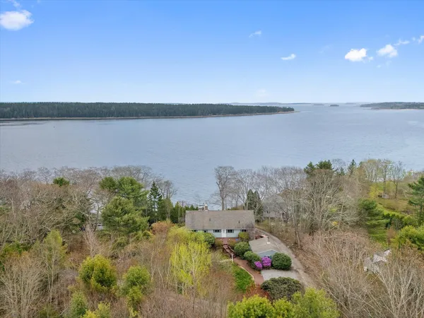 $645,000 | 31 Hidden Lane, Bremen, ME 04551