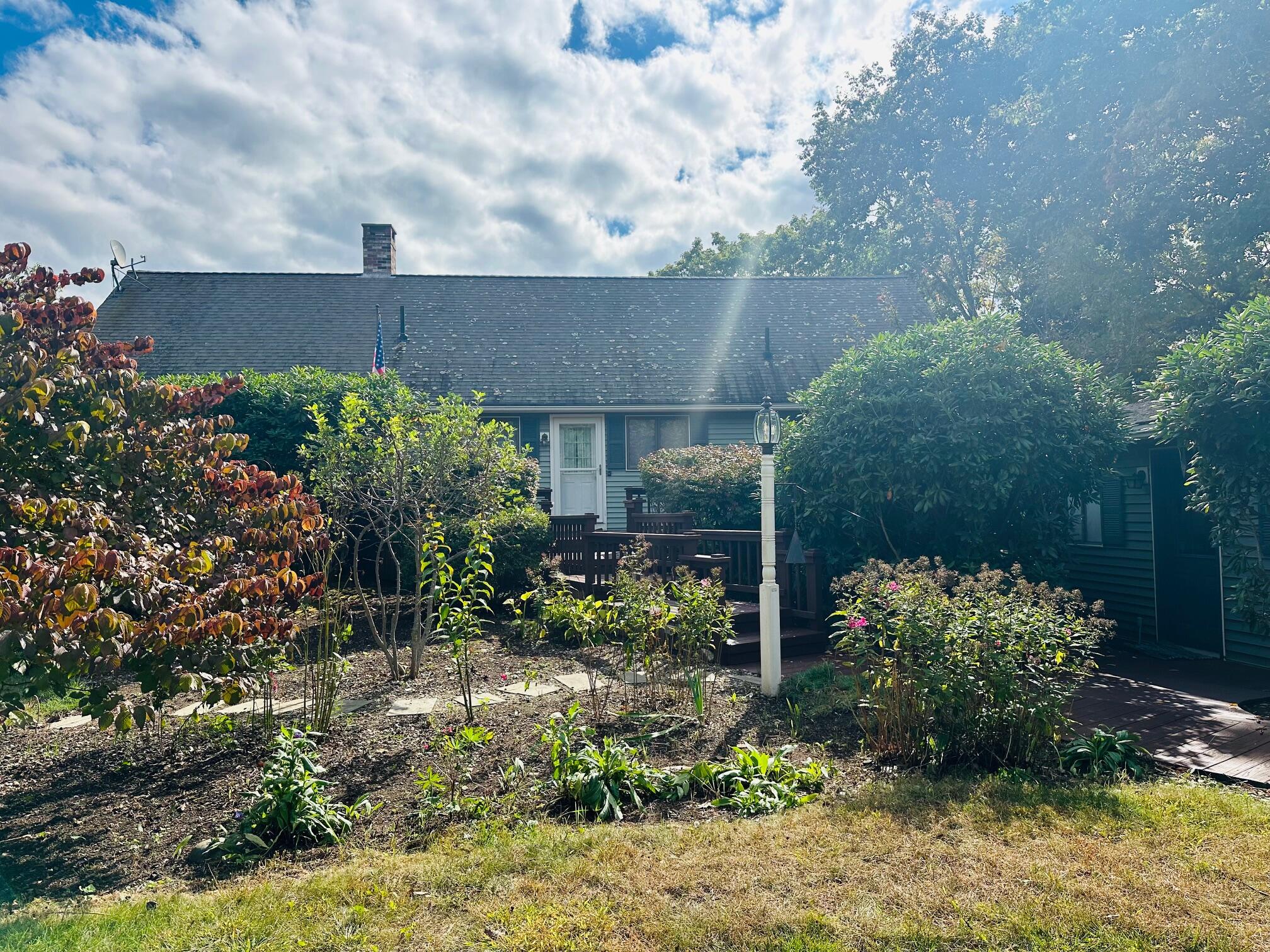 31 Hidden Lane Bremen, ME 04551 - Photo 15 of 54 outdoor_house_front_garden