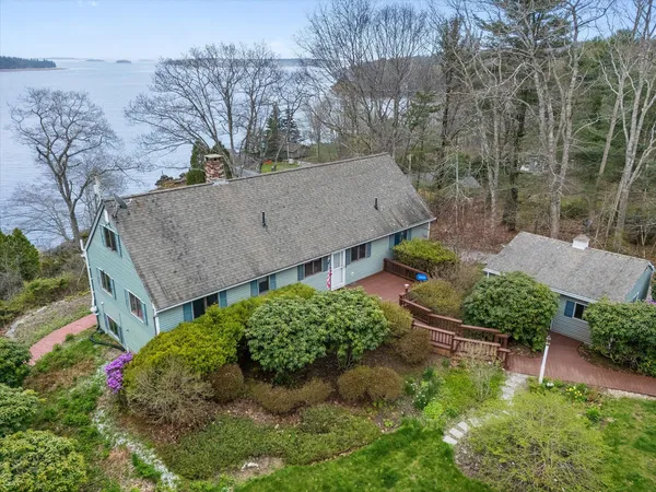 $645,000 | 31 Hidden Lane, Bremen, ME 04551