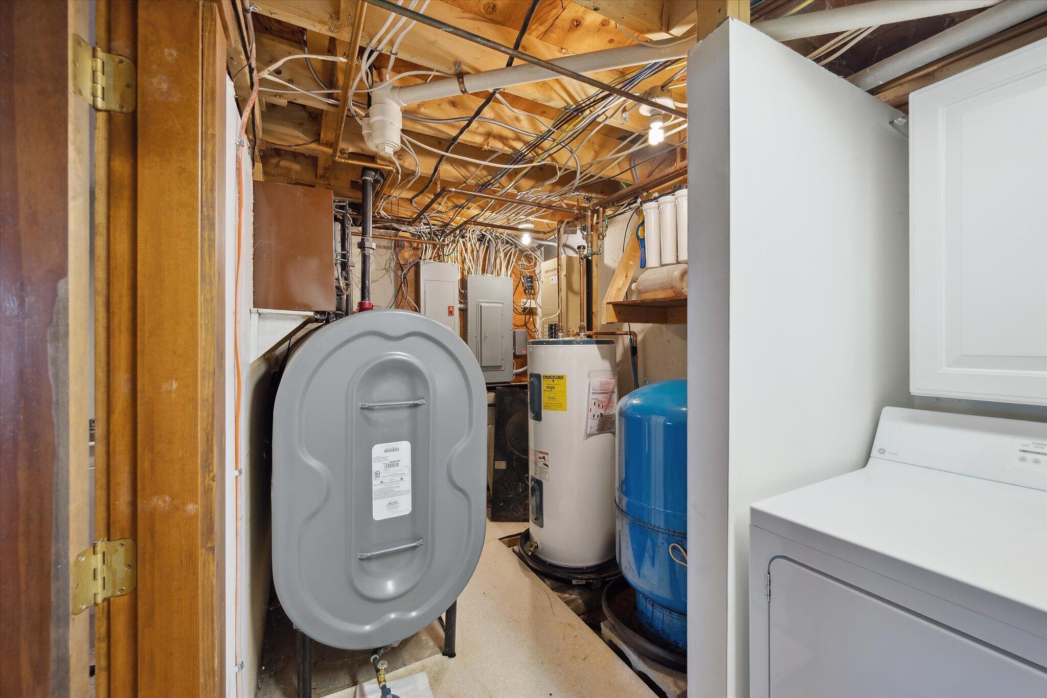 31 Hidden Lane Bremen, ME 04551 - Photo 54 of 54 3_basement_utility