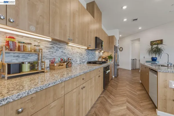 $1,329,888 | 45128 Warm Springs Boulevard, Unit 609, Fremont, CA 94539