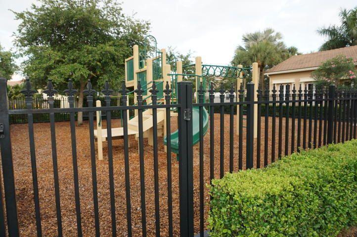 109 Via Azurra Jupiter, FL 33458 - Photo 80 of 84 20201203133751646172000000-o