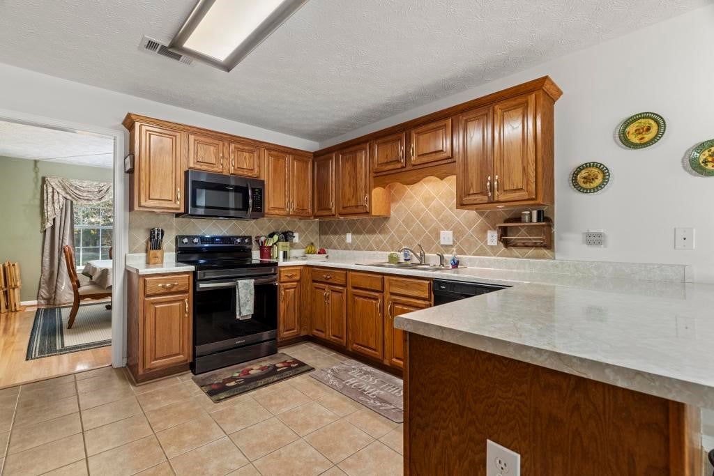 668 Stagecoach Road Dadeville, AL 36853 - Photo 8 of 20 Gallery Image 8