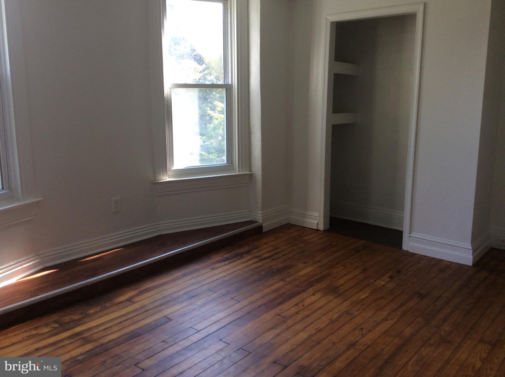 219 Irving Road York, PA 17403 - Photo 10 of 27 Gallery Image 10