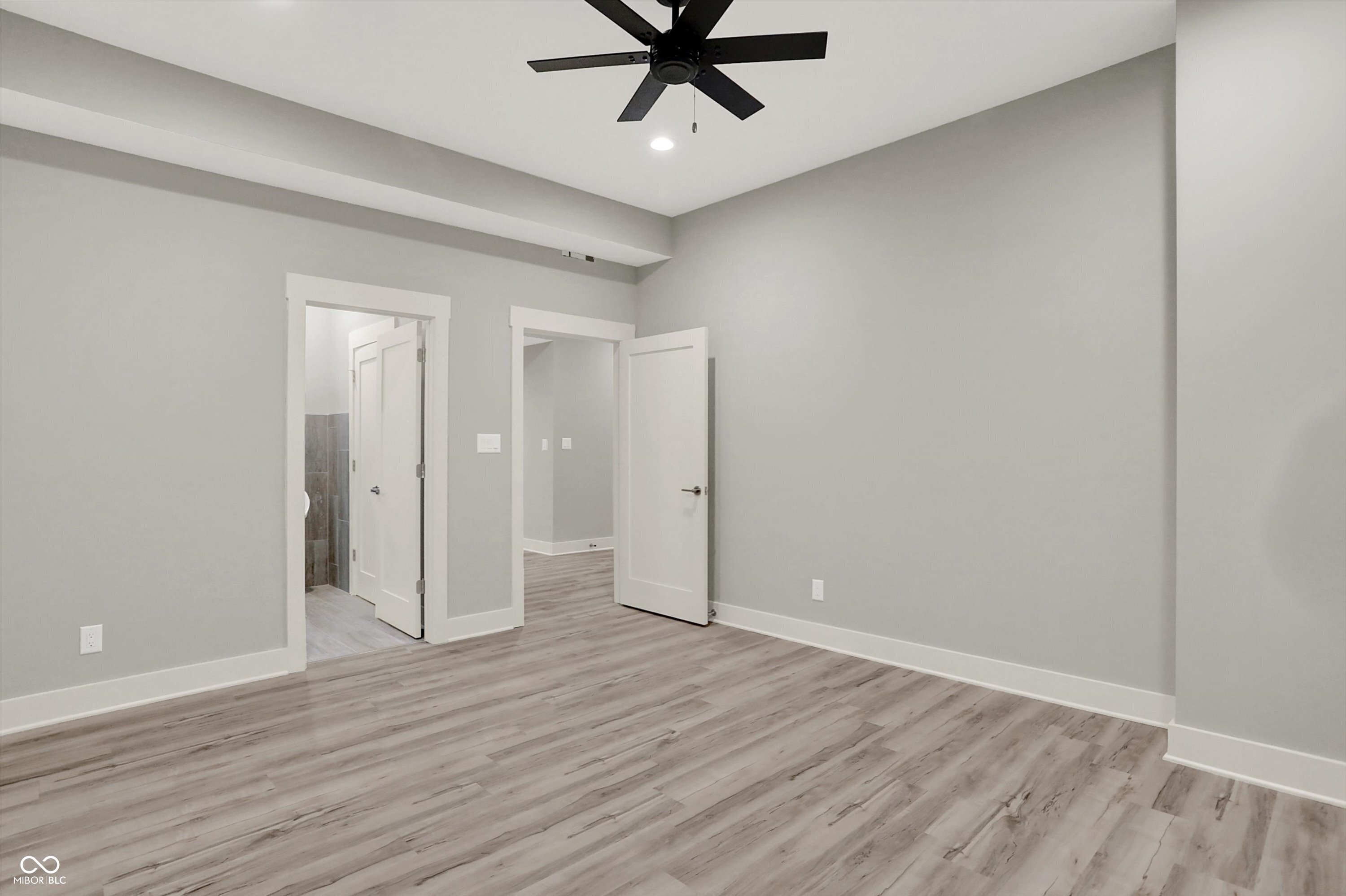3621 Olive Branch Road Greenwood, IN 46143 - Photo 39 of 63