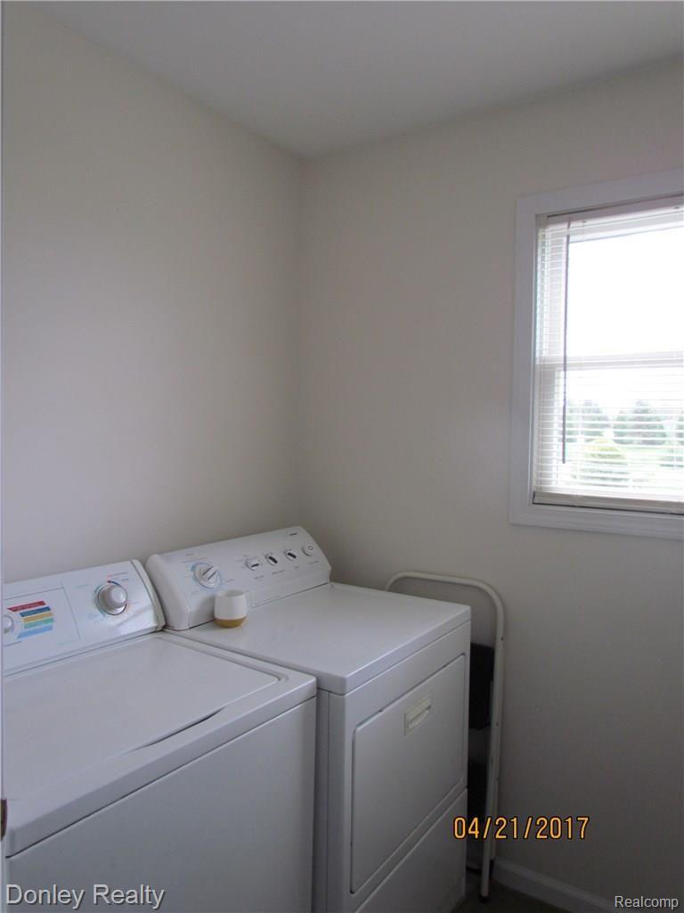 6069 Slattery Road North Branch, MI 48461 - Photo 8 of 24 IMG_6207.JPG