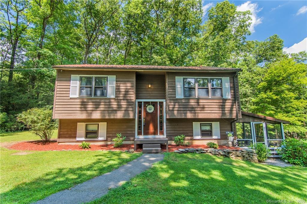 811 Brickyard Road Woodstock, CT 06281 - Photo 1 of 1 Gallery Image 1