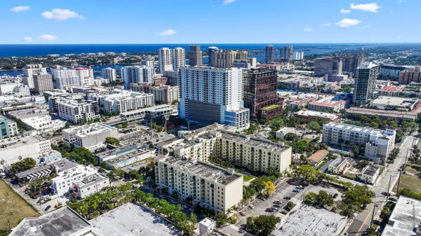 $2,750 | 610 Clematis Street, Unit 729, West Palm Beach, FL 33401