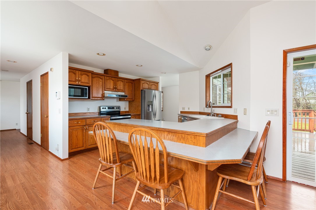 15 Goldau Road Raymond, WA 98577 - Photo 8 of 38 Gallery Image 8