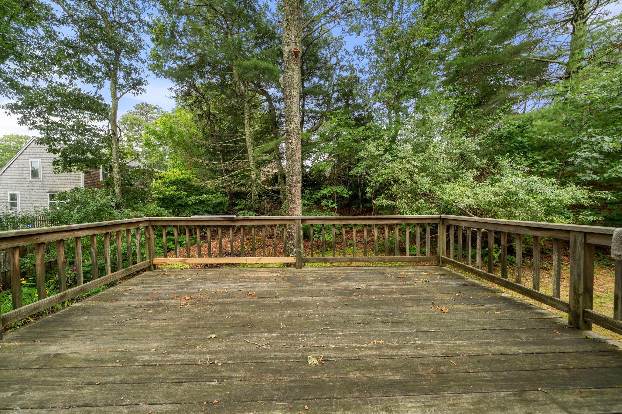 311 Cotuit Road Mashpee, MA 02649 - Photo 24 of 29 JWC02836