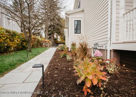 $799,000 | 139 Highland Avenue, Kingston, NY 12401