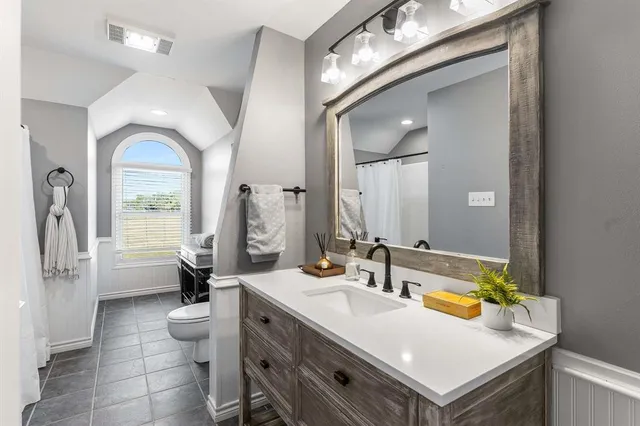 $899,000 | 10638 County Road 1016, Burleson, TX 76028