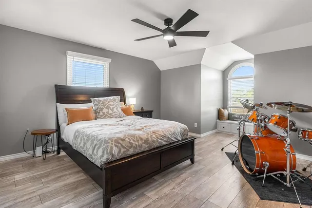 $899,000 | 10638 County Road 1016, Burleson, TX 76028