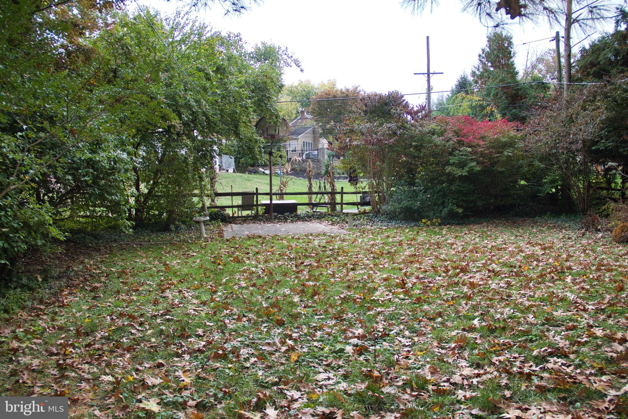 3024 Edmonds Road Lafayette Hill, PA 19444 - Photo 12 of 17