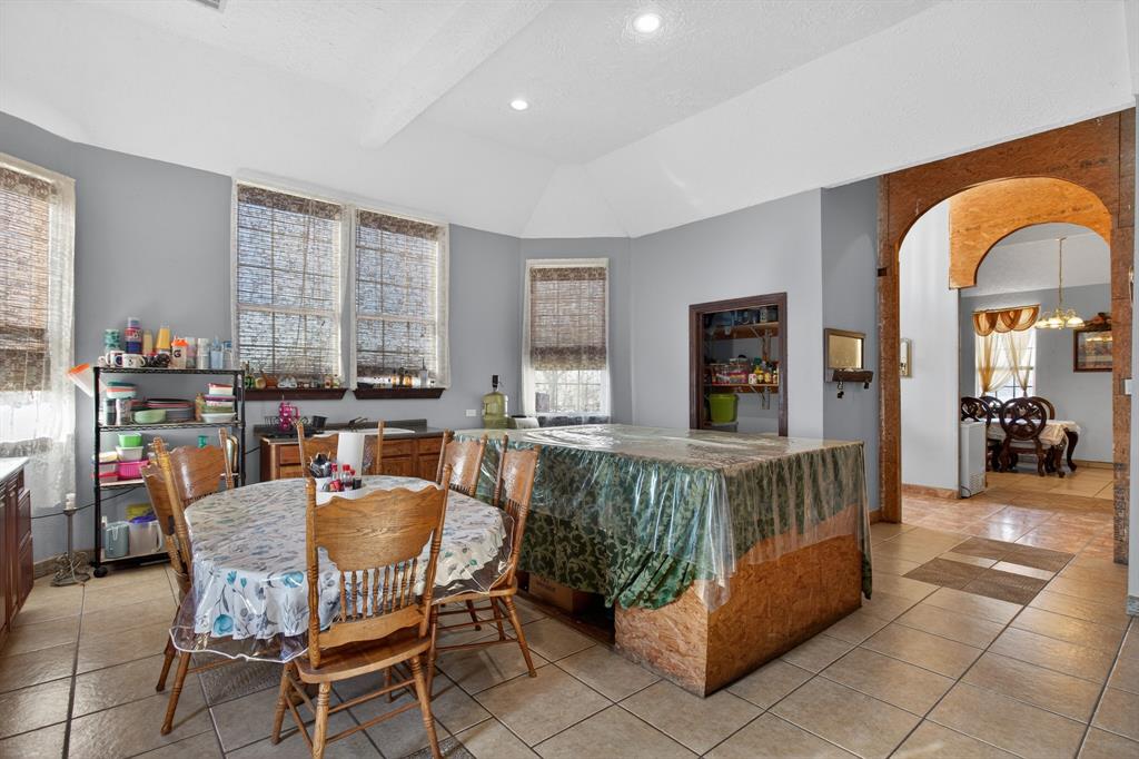 10569 Range Road Justin, TX 76247 - Photo 28 of 40