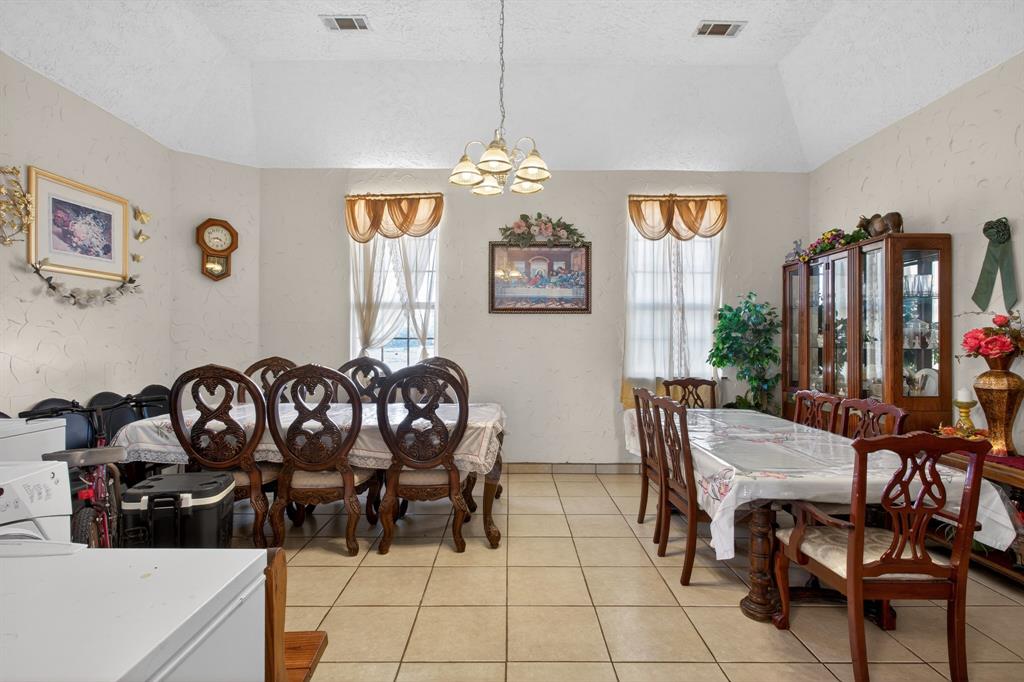 10569 Range Road Justin, TX 76247 - Photo 29 of 40