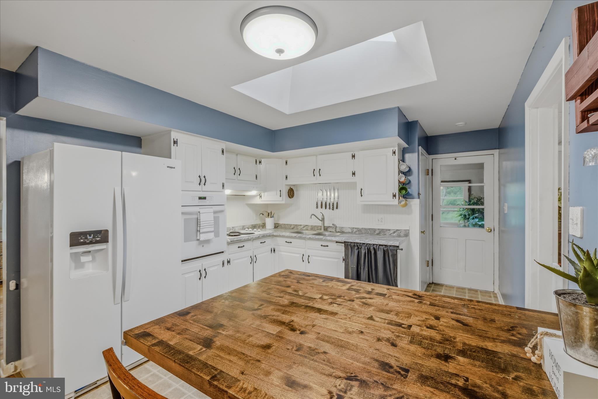 6717 Middle Road Middletown, VA 22645 - Photo 15 of 58 Kitchen
