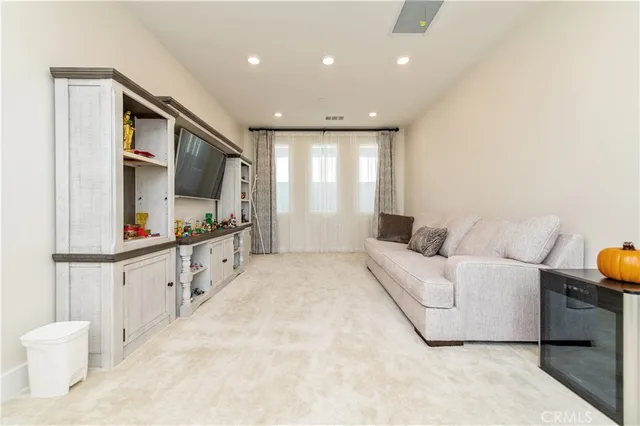 $1,698,000 | 200 Zawn, Irvine, CA 92618